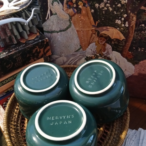 🎻Thick Artisan Weaved Covered Wicker Basket & 3 Mervyn Japan Soup Bowl.🍜 - Picture 3 of 8